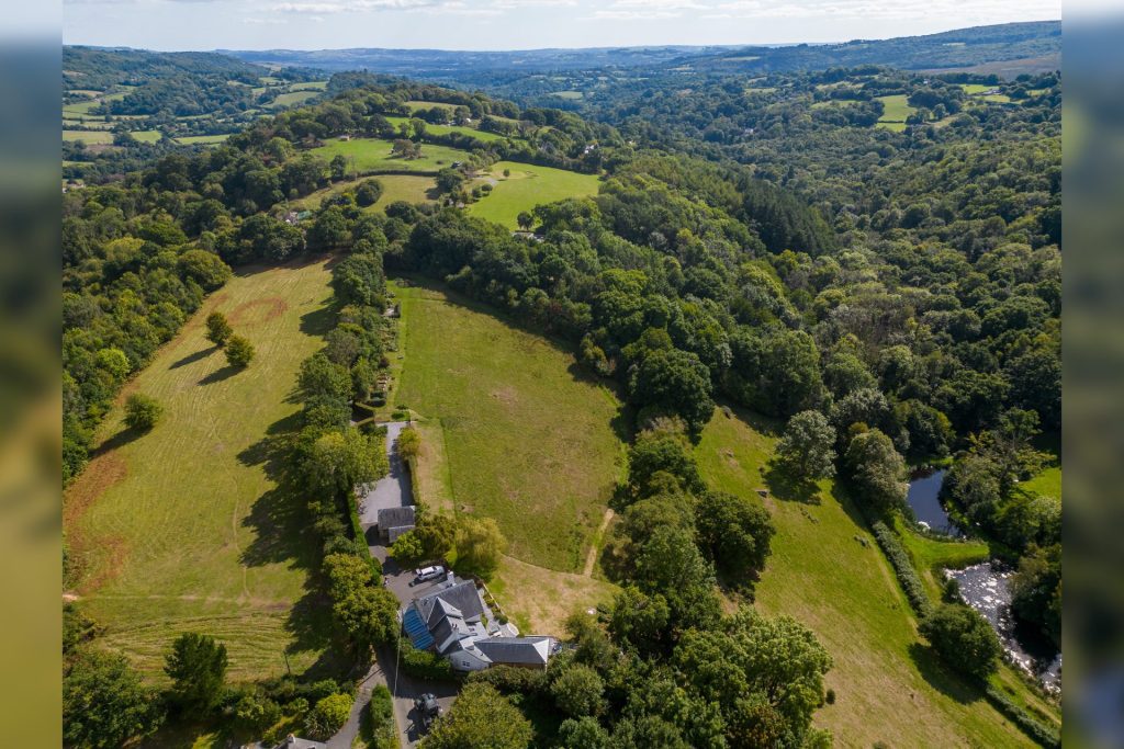 Property Photographer - Architectural and Interior Photographer - Sue Vaughton - Higher Mapstone, Lustleigh