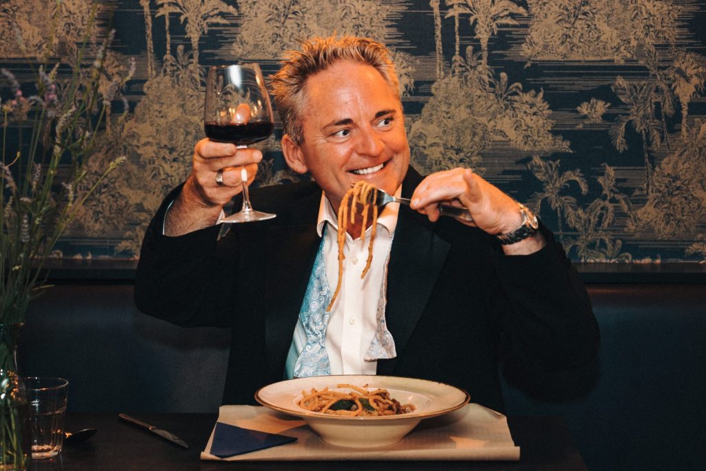 Portofino Bar & Restaurant in Wellswood, Torquay -Restaurant & Bar photographer, Sue Vaughton