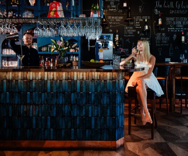 Portofino Bar & Restaurant in Wellswood, Torquay -Restaurant & Bar photographer, Sue Vaughton